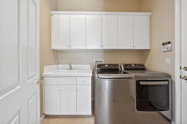 57810 Black Diamond, La Quinta CA: https://media.crmls.org/mediaz/99737277-d3c4-40d0-bc97-e221d8721639.jpg