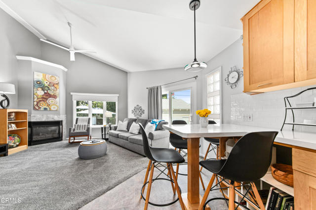 Detail Gallery Image 8 of 22 For 331 N Avon St, Burbank,  CA 91505 - 3 Beds | 2 Baths