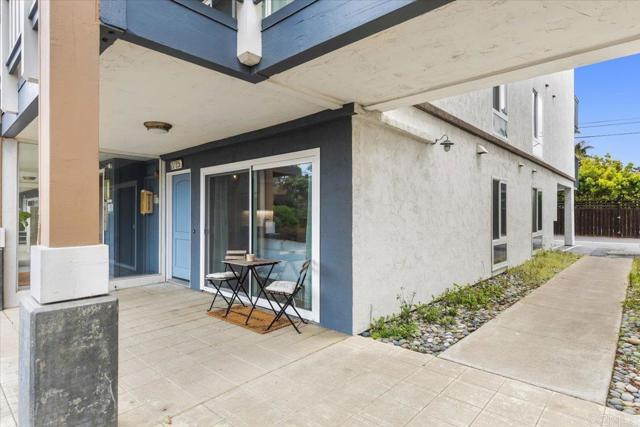 Detail Gallery Image 24 of 26 For 2715 Camino Del Mar, Del Mar,  CA 92014 - 2 Beds | 2 Baths