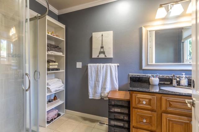 Image 44 of 53 For 239 Belgatos Road