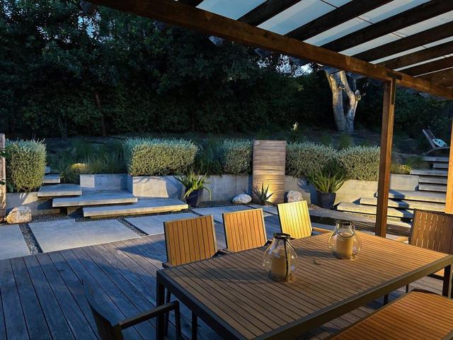 3225 Upper Lock Avenue, Belmont CA: https://media.crmls.org/mediaz/99761856-2825-432e-9194-3213c033b51f.jpg