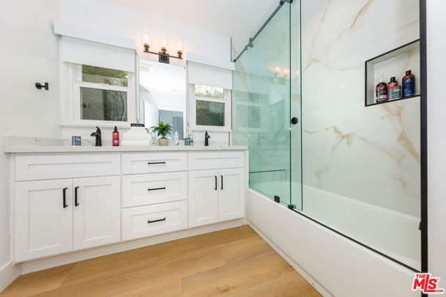 2030 Castle Heights Avenue, Los Angeles CA: https://media.crmls.org/mediaz/9976f7c3-92cf-42b3-9d7f-ebcd42e685ec.jpg