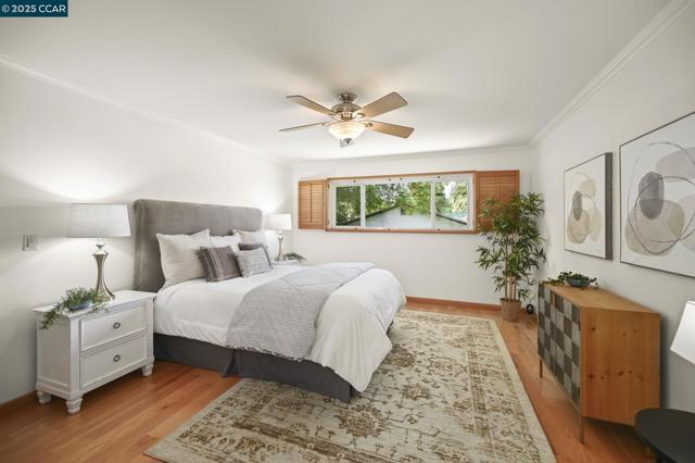 2 Kulani Ln, Pleasant Hill CA: https://media.crmls.org/mediaz/9977a083-e933-4669-93d0-28c5ef4adcb3.jpg