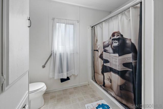 650 S Rancho Santa Fe Rd, San Marcos CA: https://media.crmls.org/mediaz/99789ef3-61bd-457f-b29d-b8a232c8873a.jpg