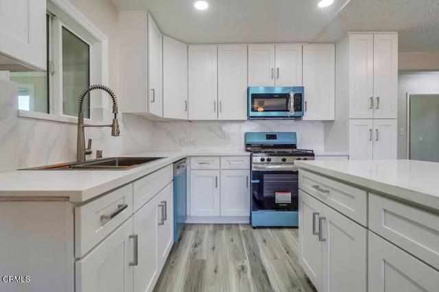 Detail Gallery Image 15 of 45 For 3630 River Ave, Long Beach,  CA 90810 - 3 Beds | 2 Baths