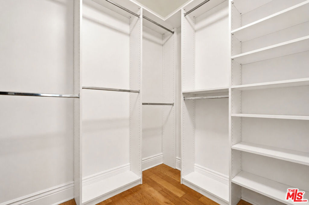 MLS #26865557 image #4