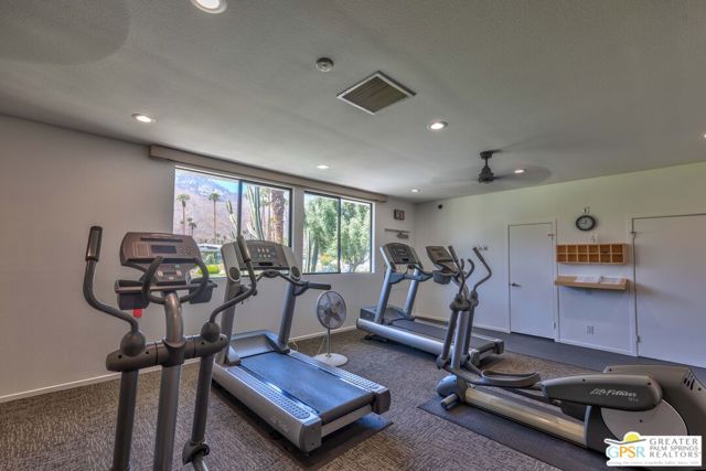 2181 S Toledo Avenue, Palm Springs, CA 92264