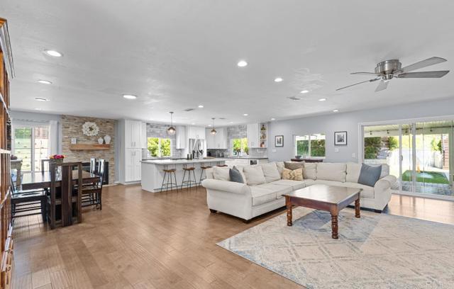 Detail Gallery Image 3 of 35 For 2528 Windmill View Rd, El Cajon,  CA 92020 - 4 Beds | 2 Baths