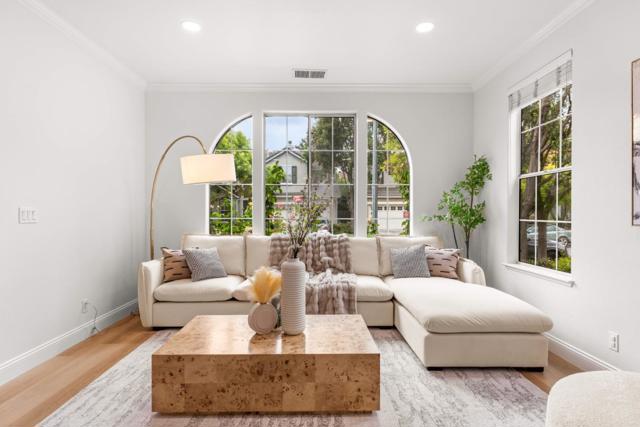 817 Pitkin Loop, San Jose CA: https://media.crmls.org/mediaz/997b598b-4208-42b3-bbb7-e7643a69eb8c.jpg