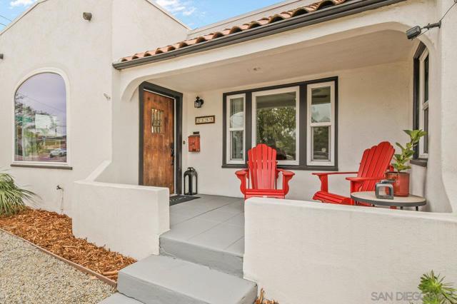 3195 Juniper St, San Diego CA: https://media.crmls.org/mediaz/997c96cb-99d5-4ef6-855d-4efb6a726f84.jpg