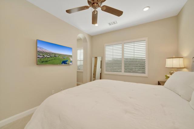 Image 34 of 42 For 81195 Muirfield Vlg.
