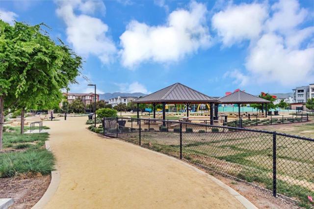 285 Wild Rose Way, Milpitas CA: https://media.crmls.org/mediaz/997cbf8b-ac42-4e92-9fb1-f01428aa7d84.jpg