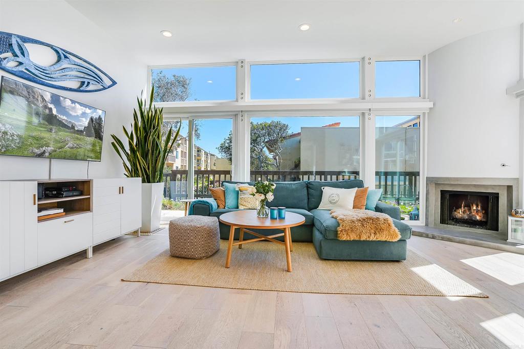 325 S Sierra Ave - photo 4