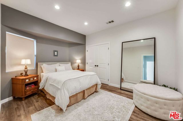 1304 -1306 W 48th Street, Los Angeles CA: https://media.crmls.org/mediaz/997eb48e-9d4b-44fa-8463-ad41c599fcb0.jpg