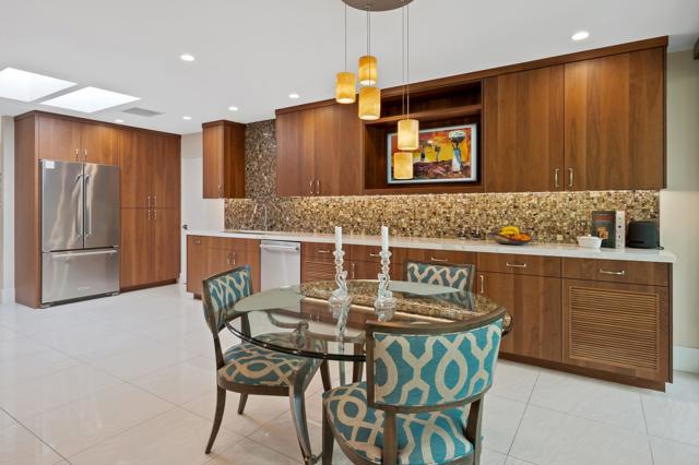 83 Princeton Drive, Rancho Mirage CA: https://media.crmls.org/mediaz/997fcc65-b999-4f07-995c-1deb24f5cf73.jpg