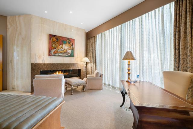79235 Tom Fazio N Lane, La Quinta CA: https://media.crmls.org/mediaz/998113f4-2b2f-4e3e-bc68-75d8c337a852.jpg