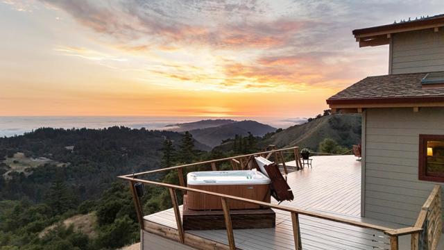 47600 Coast Ridge Road, Big Sur CA: https://media.crmls.org/mediaz/99826fca-7018-40c3-800a-ae8e5bd3e95e.jpg