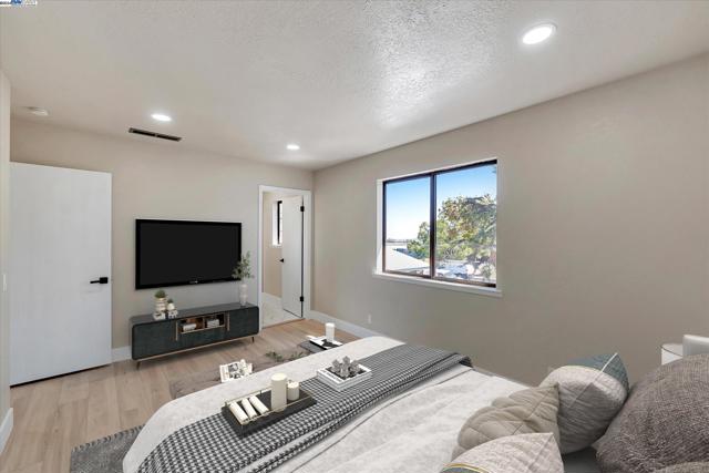 Image 52 of 60 For 4280 Hillview Dr