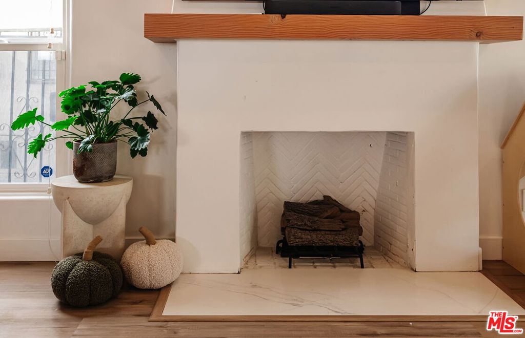 998715Be D313 46B2 86C8 5Be8Ed2B302B 2422 W 77Th Street, Inglewood, Ca 90305 &Lt;Span Style='BackgroundColor:transparent;Padding:0Px;'&Gt; &Lt;Small&Gt; &Lt;I&Gt; &Lt;/I&Gt; &Lt;/Small&Gt;&Lt;/Span&Gt;