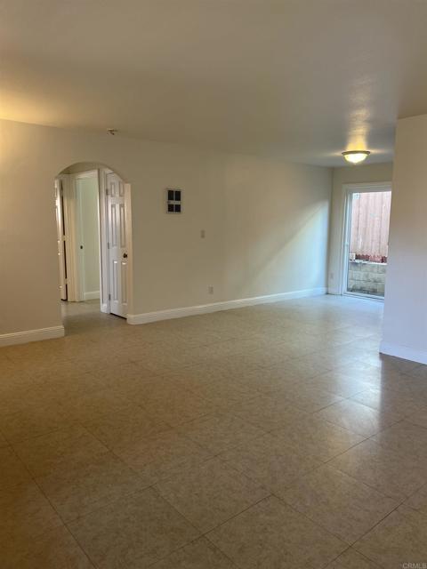 Image 6 of 17 For 695 Sea Vale Street  103