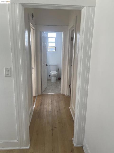 2212 17Th Ave, Oakland CA: https://media.crmls.org/mediaz/998a7fd8-0ad2-4c1d-971d-614f2e46dbe5.jpg