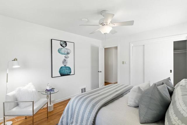 120 42nd Avenue, San Mateo CA: https://media.crmls.org/mediaz/998b4723-29b1-4292-913a-1a15e5f3700b.jpg