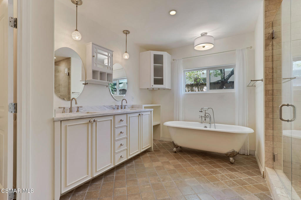 MLS #226003464 image #12