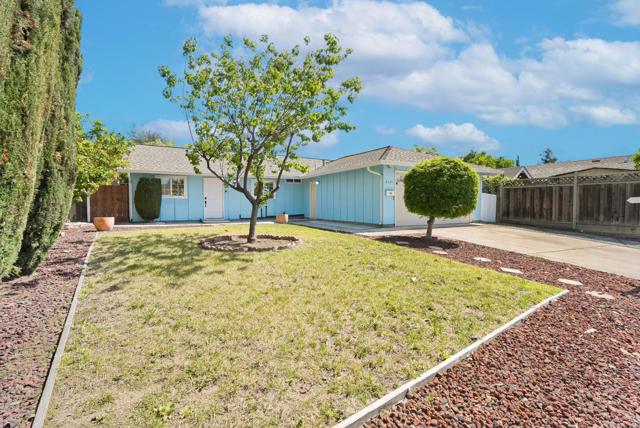 2620 San Marcos Court, San Jose CA: https://media.crmls.org/mediaz/998eef31-4d01-4afa-96af-fb16791de970.jpg