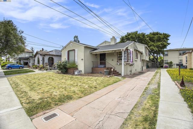 1815 Pearl St., Alameda, California 94501, 6 Bedrooms Bedrooms, ,4 BathroomsBathrooms,Single Family Residence,For Sale,Pearl St.,41072432