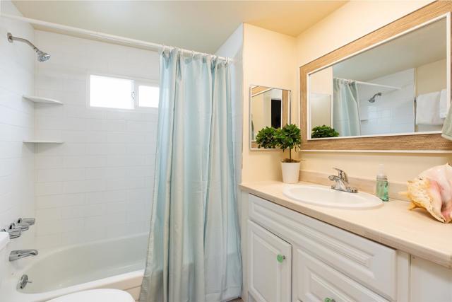 750 47th Avenue, Capitola CA: https://media.crmls.org/mediaz/99914d26-b496-48a4-af25-2086ba26ffe3.jpg