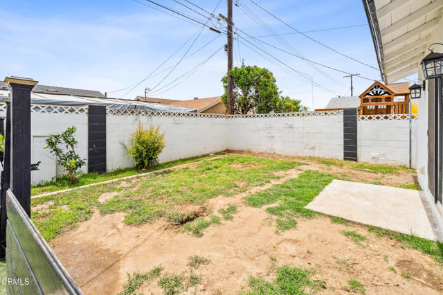 1712 N 7th Place, Port Hueneme CA: https://media.crmls.org/mediaz/9996093a-c917-4941-a6c3-a2a80a238299.jpg
