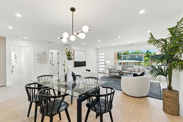 731 Valota Road, Redwood City CA: https://media.crmls.org/mediaz/99960bd1-ee85-4406-8ca3-8f0da5c760fa.jpg