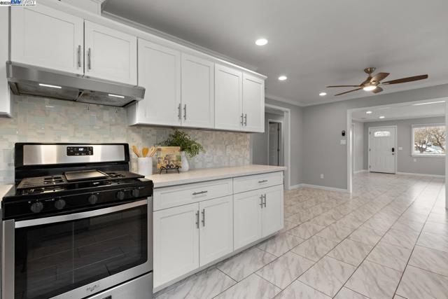 633 N P St, Livermore CA: https://media.crmls.org/mediaz/9996a182-b0ba-4fc7-84c5-569743728ac1.jpg