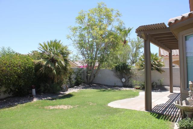 41440 Via Arbolitos, Indio CA: https://media.crmls.org/mediaz/99972a02-7a79-4648-967d-40165033f454.jpg