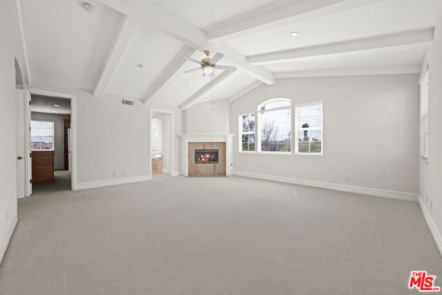 1756 Ruhland Avenue, Manhattan Beach CA: https://media.crmls.org/mediaz/9999a172-3d14-4edd-85ff-73a0c8a86a68.jpg