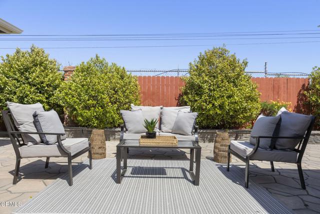 334 E Elfin Green, Port Hueneme CA: https://media.crmls.org/mediaz/9999ecc5-ec10-405e-a3a5-d38b66dada5c.jpg
