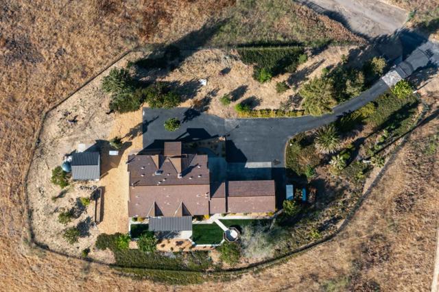 4024 Higuera Highland Lane, San Jose CA: https://media.crmls.org/mediaz/999a00b4-cac3-4c51-832b-94ee12ad1092.jpg