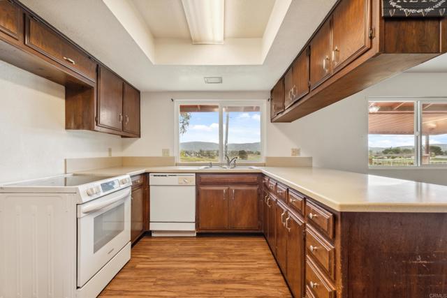 Detail Gallery Image 14 of 49 For 1375 Pine St,, Ramona,  CA 92065 - 3 Beds | 2 Baths