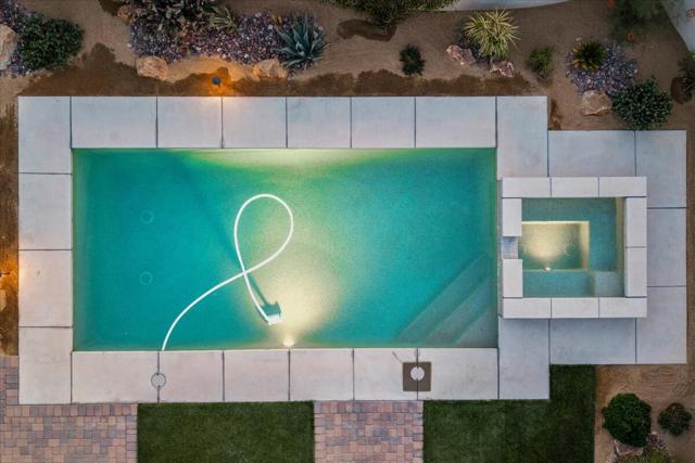 55120 Autumn Valley Court, La Quinta CA: https://media.crmls.org/mediaz/999bad62-23d1-464c-8cad-05af23445d65.jpg