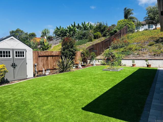 Detail Gallery Image 9 of 54 For 2806 Atadero Ct, Carlsbad,  CA 92009 - 4 Beds | 3 Baths