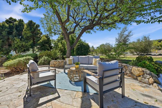 Detail Gallery Image 33 of 39 For 1754 Lorraine Pl, Escondido,  CA 92026 - 3 Beds | 2 Baths