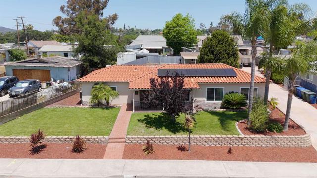 2394 Dryden Avenue, El Cajon CA: https://media.crmls.org/mediaz/999d6b91-766f-46e9-b14a-4f695021f69b.jpg
