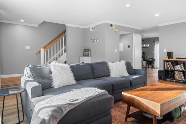 4586 Cimarron River Court, San Jose CA: https://media.crmls.org/mediaz/999eda89-da8c-44bd-9e5f-bad514f836c0.jpg