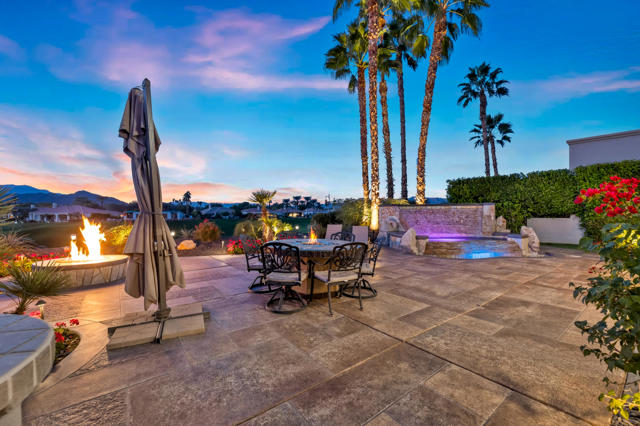 50605 Verano Drive, La Quinta CA: https://media.crmls.org/mediaz/999f113c-bc2d-46fc-987d-9c2eb600f86b.jpg