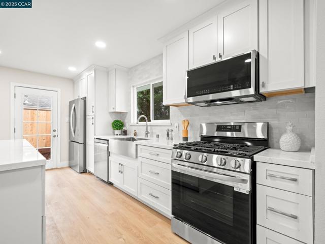 Details for 4285 Carter Ct, Concord, CA 94521