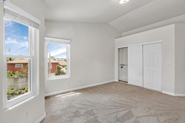 1205 Amber Court, San Leandro CA: https://media.crmls.org/mediaz/99a085ef-e17d-4c73-ba61-8a341a996a5f.jpg