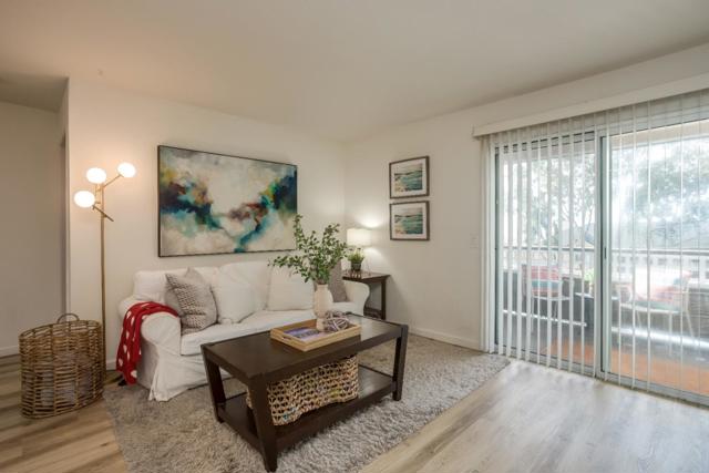 680 Dartmore Lane, Hayward CA: https://media.crmls.org/mediaz/99a18600-15d3-4852-94db-ddccc1daa2cd.jpg