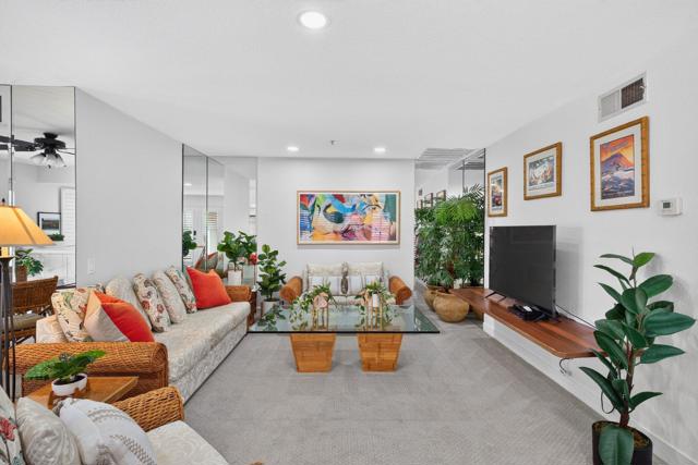 500 E Amado Road #313, Palm Springs, CA 92262