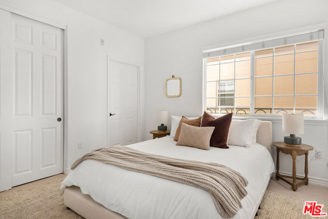 7101 Playa Vista Drive, Playa Vista CA: https://media.crmls.org/mediaz/99a22538-53d3-4b89-b70b-073cab23e74a.jpg