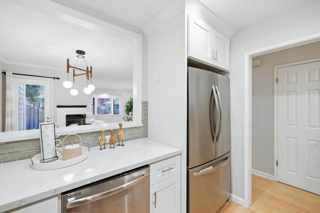 181 Ada Avenue, Mountain View CA: https://media.crmls.org/mediaz/99a250dc-3d48-4fdf-a5b3-082b4724734d.jpg